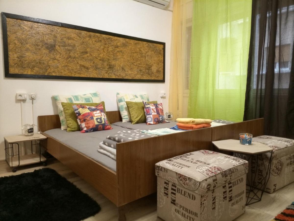 Studio Apartment Corner Рийека Екстериор снимка